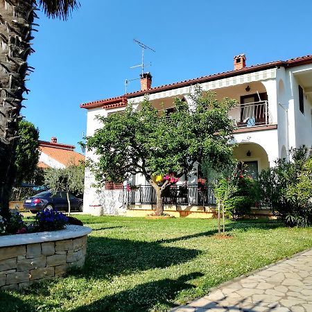 Villa Nina Poreč Dış mekan fotoğraf