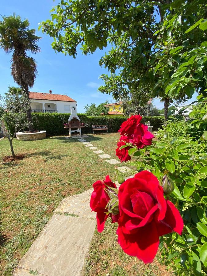 Villa Nina Poreč Dış mekan fotoğraf