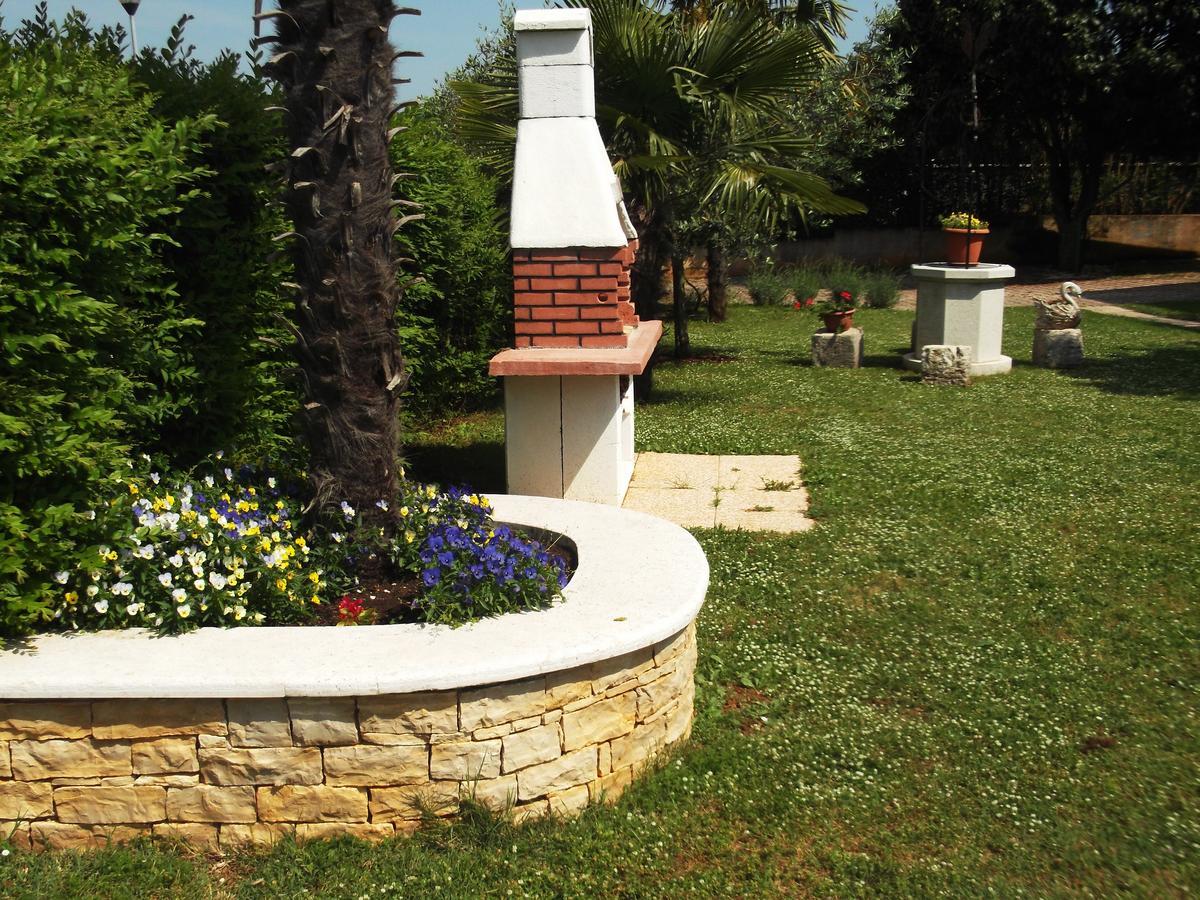 Villa Nina Poreč Dış mekan fotoğraf